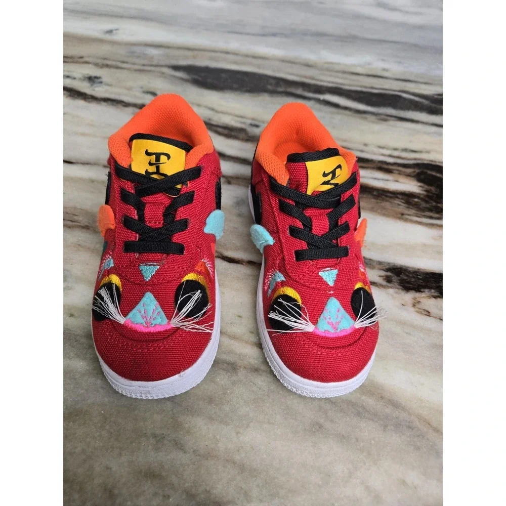 NIKE  FORCE  1 ‎ LV8 YEAR OF THE TIGER DQ5072-601 Toddler Size 9.5 Red Cat